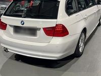 Gebraucht BMW 320 184 PS (135 kW) 2010 Weiß Kombi
