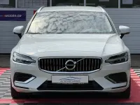 Gebraucht Volvo V60 253 PS (186 kW) 2022 Ice white Kombi