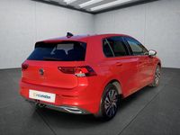 Gebraucht VW Golf VIII 131 PS (96 kW) 2022 Rot Kleinwagen