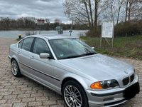 Gebraucht BMW 320 170 PS (125 kW) 2001 Grau Limousine