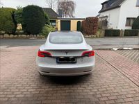 Gebraucht Tesla Model 3 Standard Range 239 kW (325 PS) 2021 Weiß Limousine