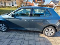 Gebraucht Skoda Fabia 60 PS (44 kW) 2016 Grau Limousine