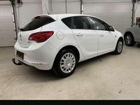 Gebraucht Opel Astra Selection 125 PS (91 kW) 2013 Kombi