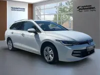 Gebraucht VW Golf VIII Life 150 PS (110 kW) 2025 Pure white Kombi
