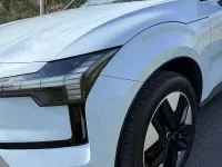 Gebraucht Volvo EX30 Core 200 kW (272 PS) 2026 Weiß SUV