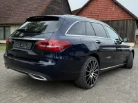 Gebraucht Mercedes C220 194 PS (142 kW) 2019 Blau Kombi