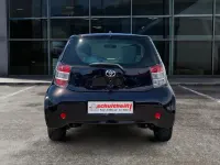 Gebraucht Toyota iQ 68 PS (50 kW) 2010 Schwarz Kleinwagen