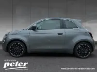 Gebraucht Fiat 500e La Prima 86 kW (118 PS) 2023 Colore esterno (mineral grau) Kleinwagen
