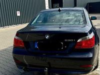 Używany BMW 530 258 KM (189 kW) 2005 Niebieski Sedan/Limuzyna