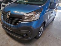 Gebraucht Renault Trafic Komfort 120 PS (88 kW) 2015 Blau Van / Kleinbus