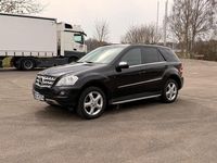 Gebraucht Mercedes ML350 231 PS (169 kW) 2009 Schwarz SUV