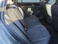 Gebraucht VW Passat 150 PS (110 kW) 2025 Grau Kombi