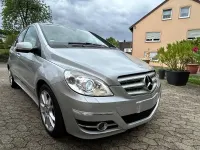 Gebraucht Mercedes B200 140 PS (102 kW) 2010 Silber Van / Kleinbus