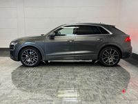 Gebraucht Audi Q8 Ambiente 286 PS (210 kW) 2019 Grau SUV