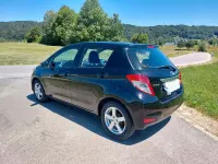 Gebraucht Toyota Yaris 69 PS (50 kW) 2012 Schwarz Kleinwagen