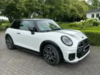 Gebraucht Mini John Cooper Works 204 PS (150 kW) 2025 Weiß Kleinwagen