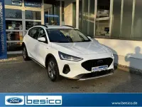 Gebraucht Ford Focus Active 125 PS (91 kW) 2023 Frostweiß (weiss) Limousine