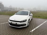 Gebraucht VW Scirocco 122 PS (89 kW) 2009 Candyweiss Coupé