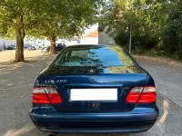 Gebraucht Mercedes CLK200 136 PS (100 kW) 1998 Blau Coupé
