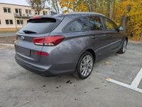 Gebraucht Hyundai i30 Passion Plus 140 PS (102 kW) 2018 Grau Kombi