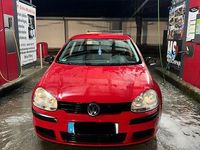 Gebraucht VW Golf VI Trendline 80 PS (58 kW) 2008 Rot Kleinwagen