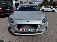 Gebraucht Ford Focus Cool & Connect 150 PS (110 kW) 2021 Polas silber Kombi