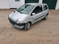 Gebraucht Renault Twingo 58 PS (42 kW) 2008 Silber Kleinwagen