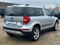 Gebraucht Skoda Yeti 110 PS (80 kW) 2016 Silber SUV