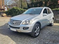 Gebraucht Mercedes ML320 224 PS (164 kW) 2006 Silber SUV