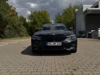 Gebraucht BMW 330e Sport Line 292 PS (214 kW) 2020 Schwarz Limousine