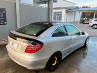 Gebraucht Mercedes C230 230 PS (169 kW) 2003 Silber Coupé