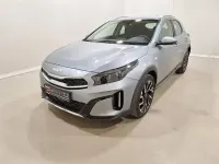 Używany Kia XCeed Vision 140 KM (102 kW) 2025 Srebrny SUV