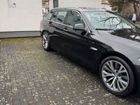 Gebraucht BMW 523 204 PS (150 kW) 2011 Schwarz Kombi