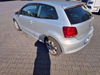 Gebraucht VW Polo Life 90 PS (66 kW) 2014 Grau Kleinwagen