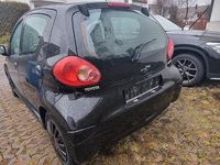 Gebraucht Toyota Aygo 68 PS (50 kW) 2006 Schwarz Kleinwagen