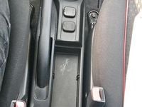 Second-hand Mazda 2 75 CP (55 kW) 2011 Albastru Hatchback