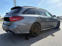 Gebraucht Mercedes C300 AMG 245 PS (180 kW) 2020 Grau Kombi