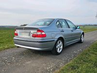 Gebraucht BMW 320 150 PS (110 kW) 2004 Limousine