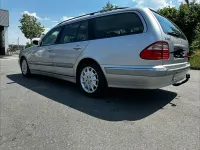 Gebraucht Mercedes E200 Elegance 163 PS (119 kW) 2002 Silber Limousine