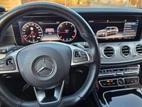 Gebraucht Mercedes E220 AMG line 194 PS (142 kW) 2017 Grau Limousine