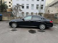 Gebraucht Mercedes E250 204 PS (150 kW) 2015 Schwarz Limousine