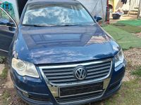 Gebraucht VW Passat 140 PS (102 kW) 2009 Blau Limousine