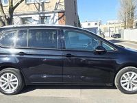 Gebraucht VW Touran 150 PS (110 kW) 2016 Schwarz Van / Kleinbus