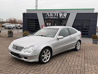 Gebraucht Mercedes C180 143 PS (105 kW) 2003 Silber Coupé