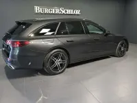 Gebraucht Mercedes E220 AMG 197 PS (144 kW) 2025 Metalliclack graphitgrau Kombi