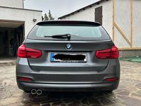Gebraucht BMW 320 190 PS (139 kW) 2017 Grau Kombi