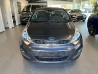 Gebraucht Kia Rio 109 PS (80 kW) 2013 Grau Limousine