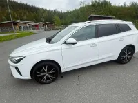 Gebraucht MG MG5 EV Luxury 114 kW (156 PS) 2024 Weiß Kombi