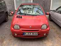 Gebraucht Renault Twingo 75 PS (55 kW) 2005 Rot Kleinwagen