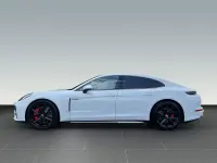 Gebraucht Porsche Panamera 544 PS (400 kW) 2024 Weiss Kleinwagen